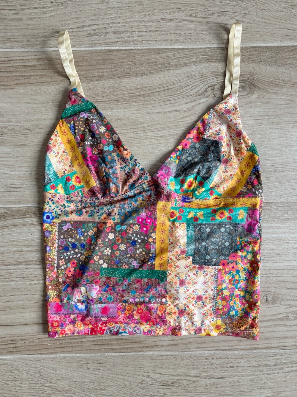 NWT Natural Life Bohemian Patchwork Floral Cropped Tank Top Women’s Size Small